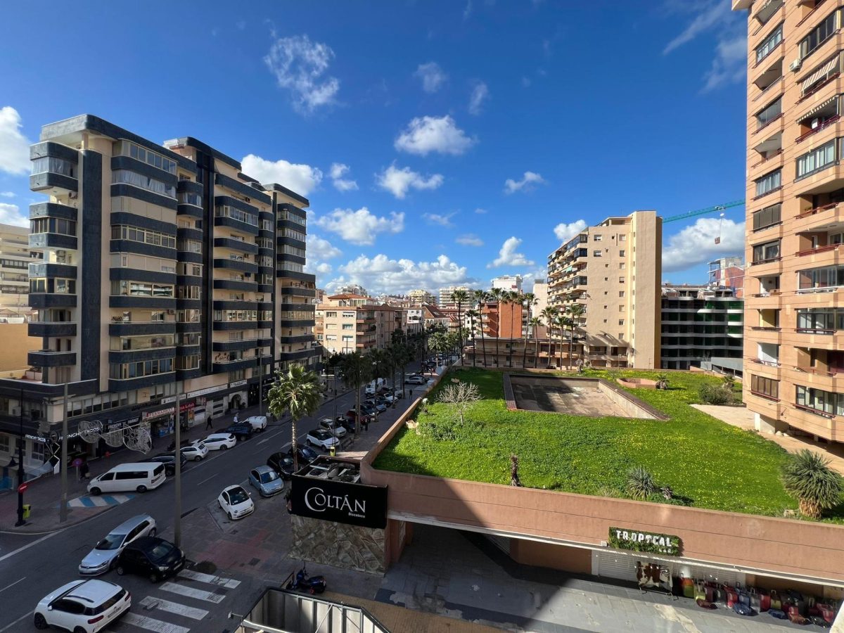 Alquiler HASTA JUNIO en pleno centro de Fuengirola — Foto 2