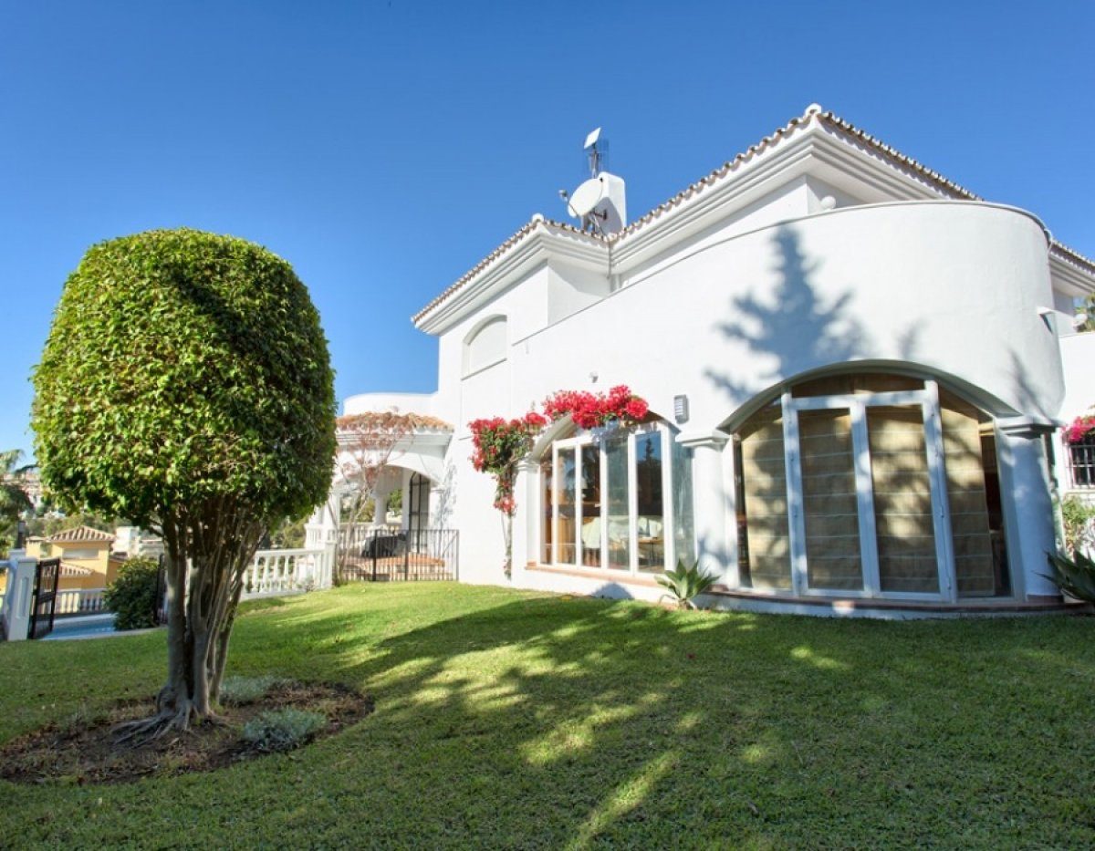 Villa de lujo en Torrequebrada, Benalmadena Costa en venta. 4 dormitorios, 3 baños. — Foto 25