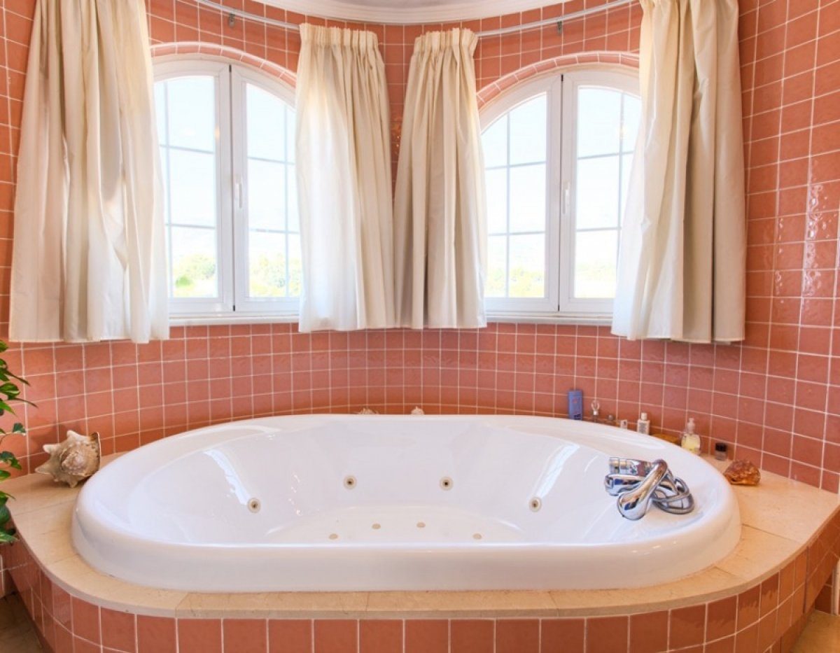 Villa de lujo en Torrequebrada, Benalmadena Costa en venta. 4 dormitorios, 3 baños. — Foto 21