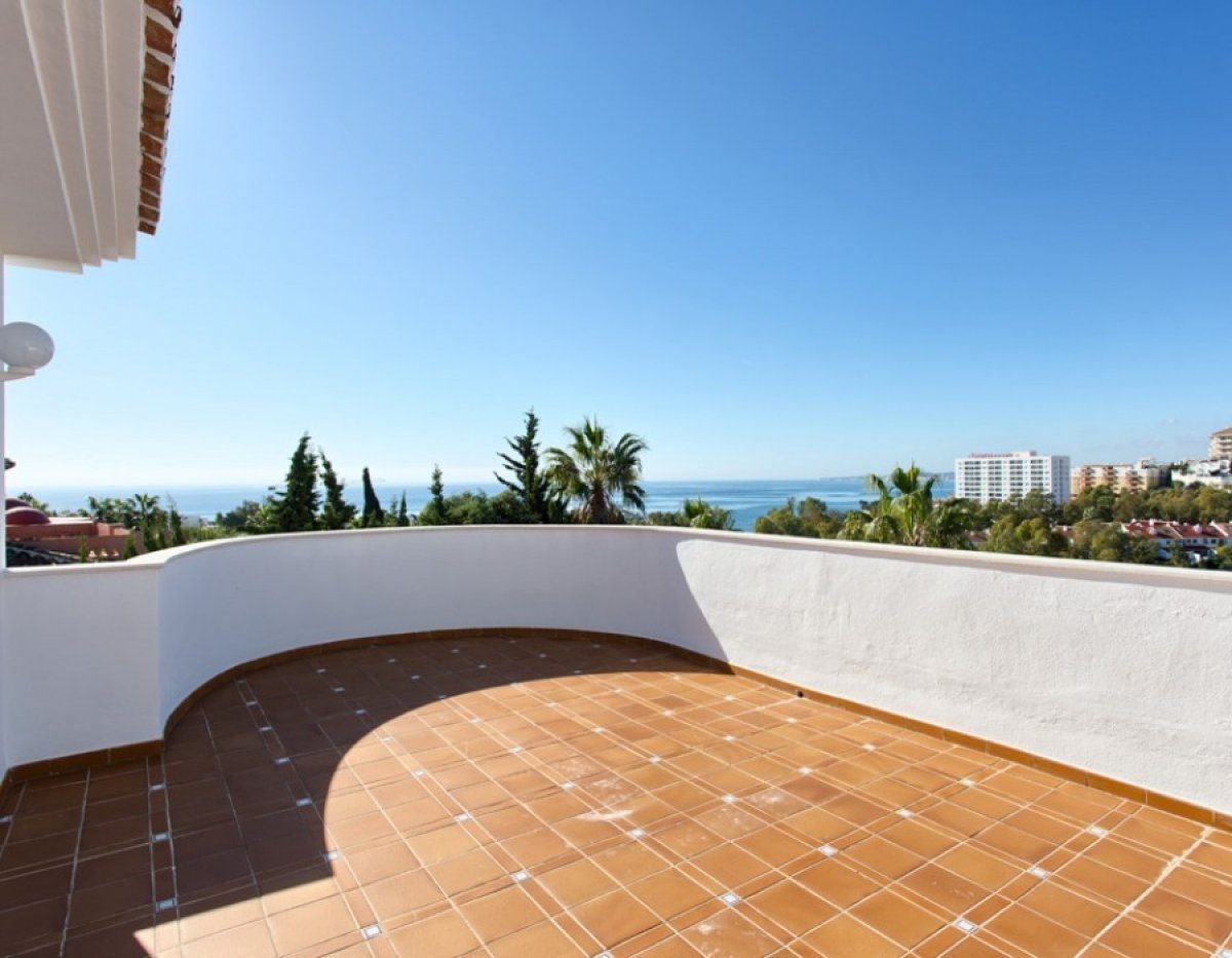 Villa de lujo en Torrequebrada, Benalmadena Costa en venta. 4 dormitorios, 3 baños. — Foto 23