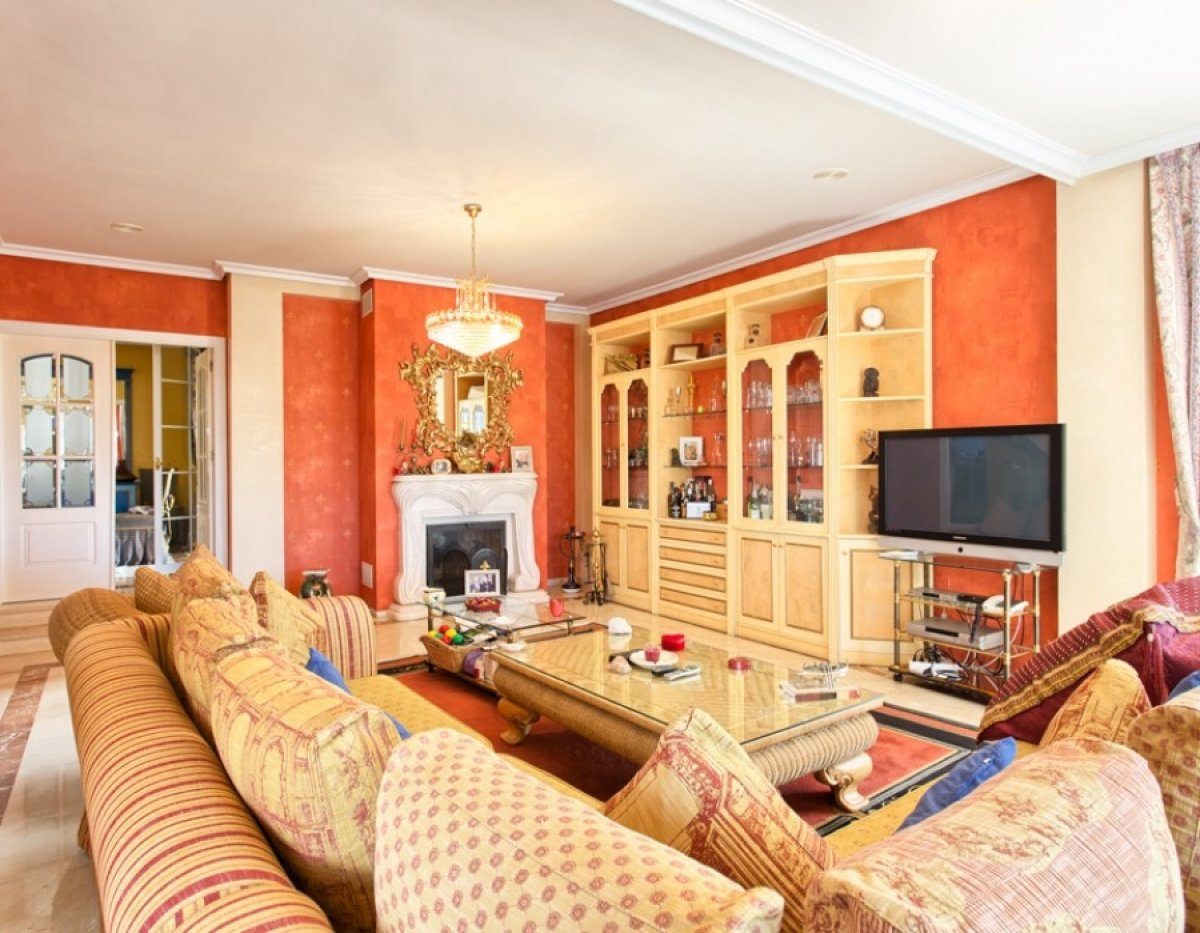 Villa de lujo en Torrequebrada, Benalmadena Costa en venta. 4 dormitorios, 3 baños. — Foto 8
