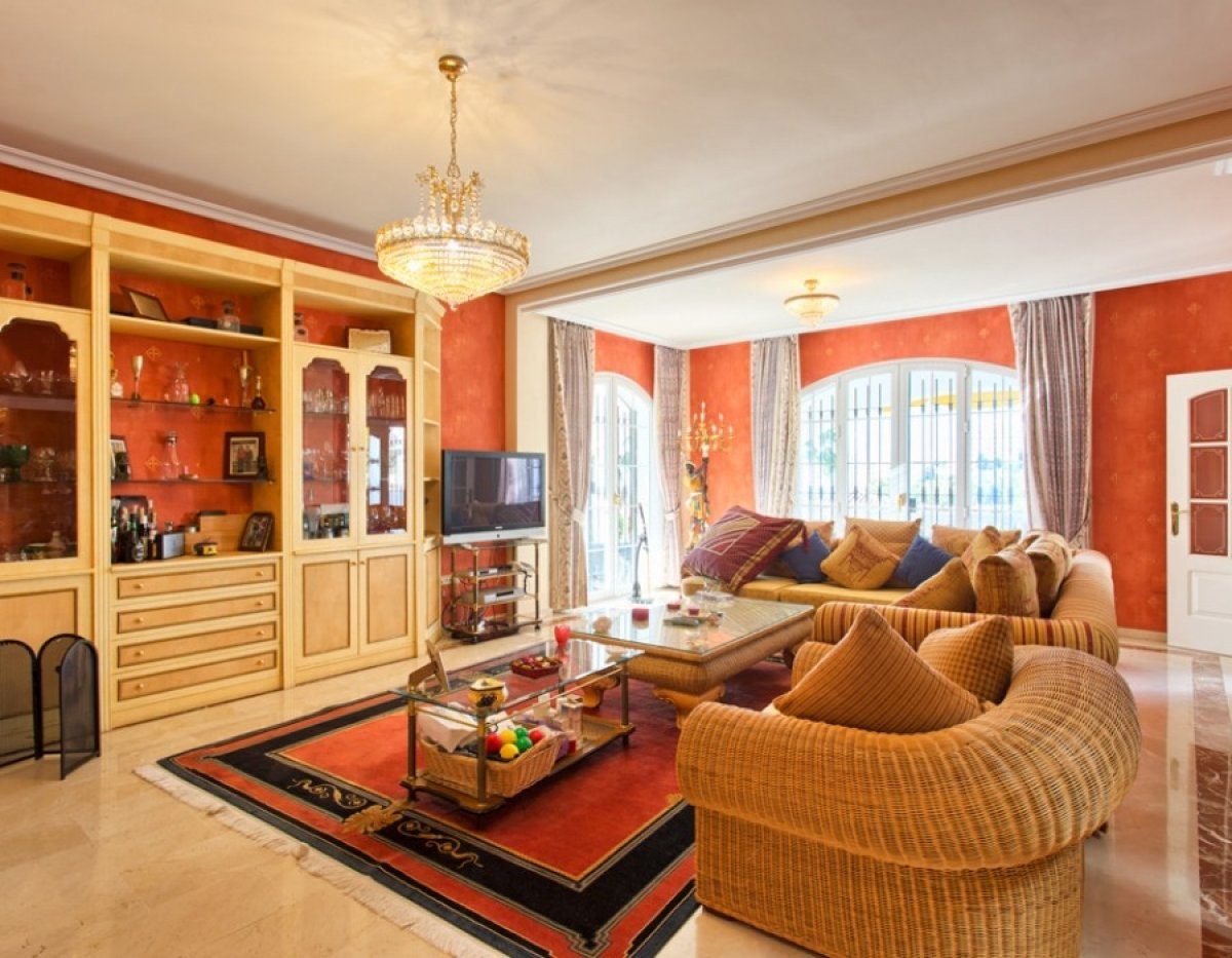 Villa de lujo en Torrequebrada, Benalmadena Costa en venta. 4 dormitorios, 3 baños. — Foto 9