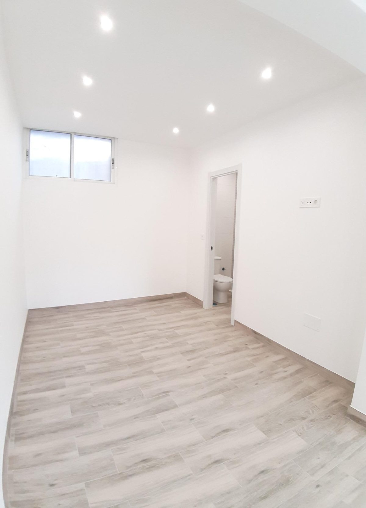 Oportunidad, 147.000€  Apartamentos en Torremolinos. Inversión. Nuevos — Foto 7