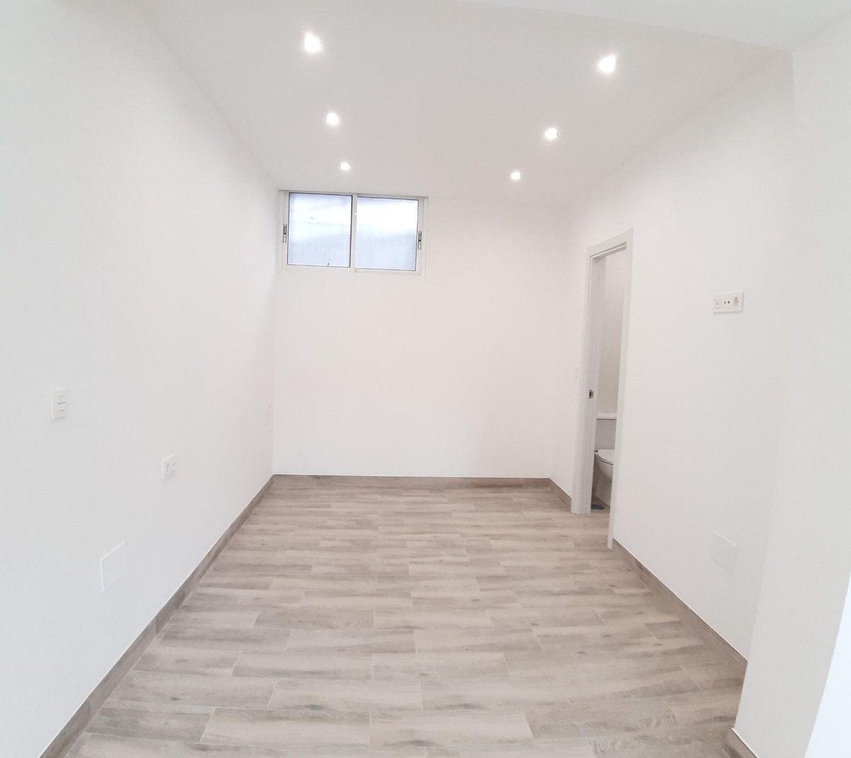 Oportunidad, 147.000€  Apartamentos en Torremolinos. Inversión. Nuevos — Foto 6