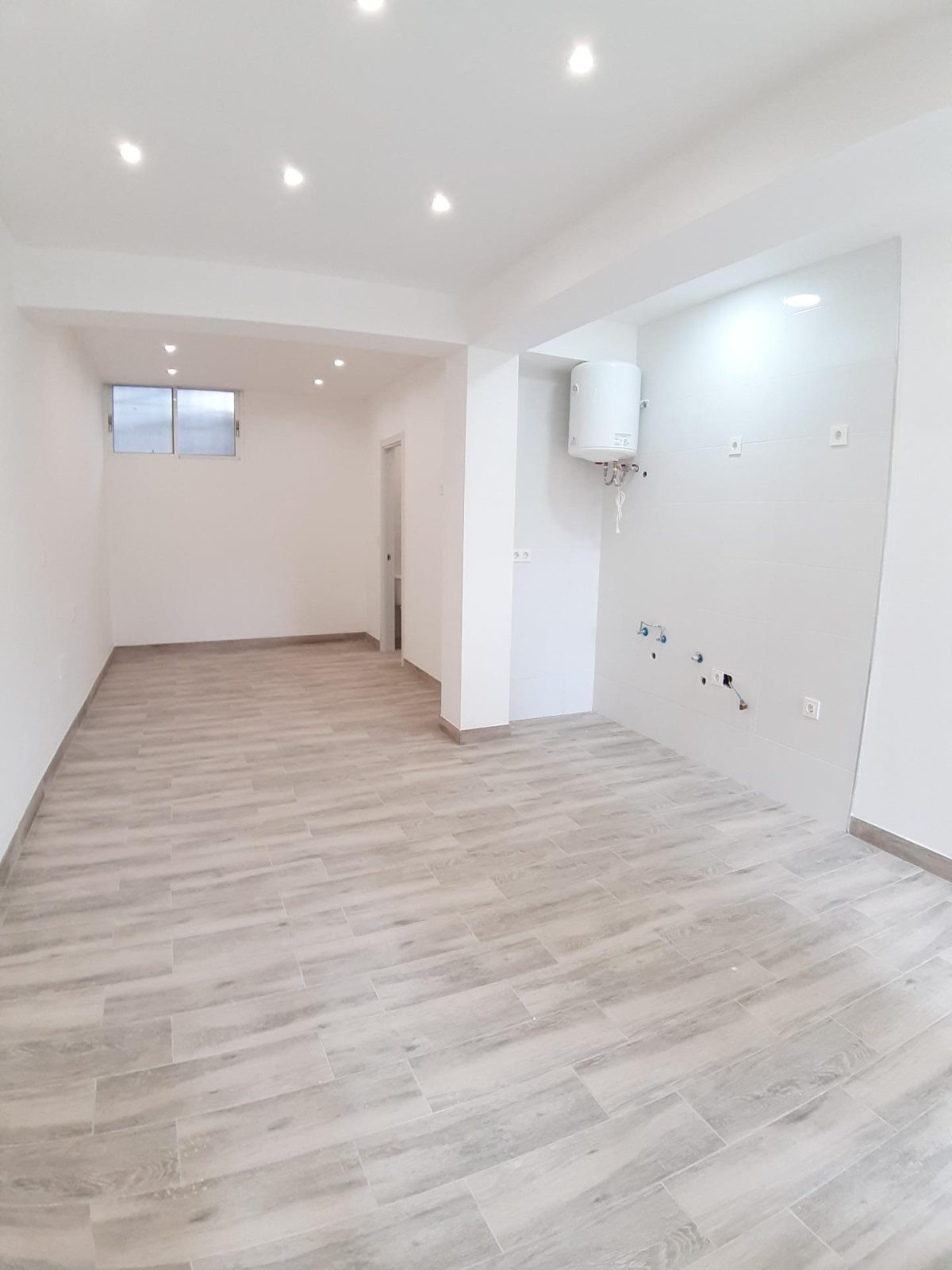 Oportunidad, 147.000€  Apartamentos en Torremolinos. Inversión. Nuevos — Foto 9