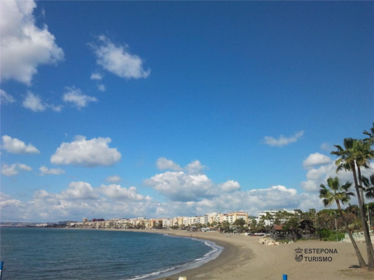 Apartamento de 3 dormitorios y 2 baños cerca de Estepona Golf — Foto 24