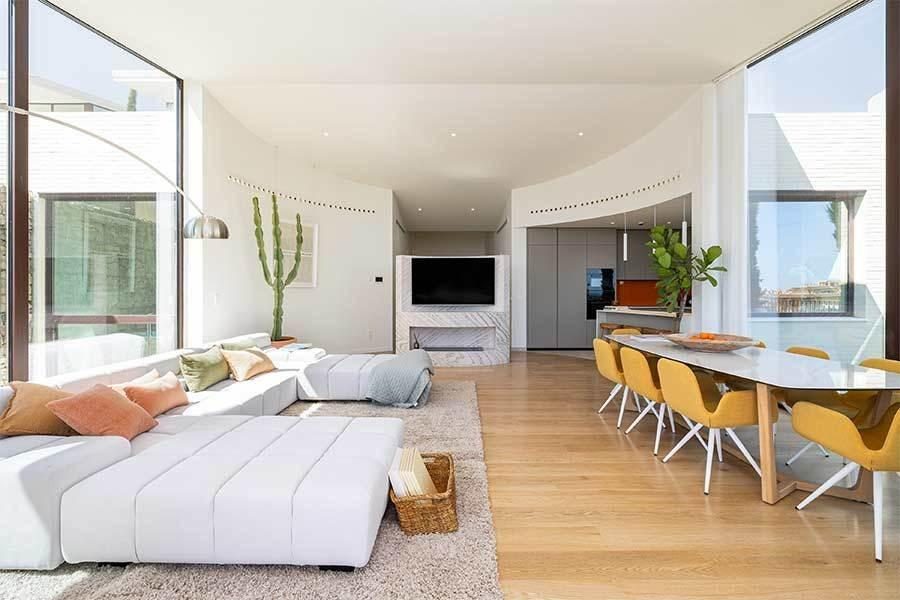 Lujosa Villa de 2 plantas, 4 dormitorios y 3 baños en Higuerón — Foto 9