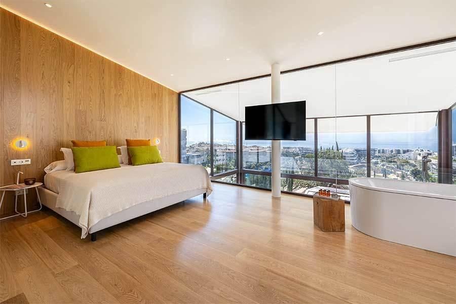 Lujosa Villa de 2 plantas, 4 dormitorios y 3 baños en Higuerón — Foto 13