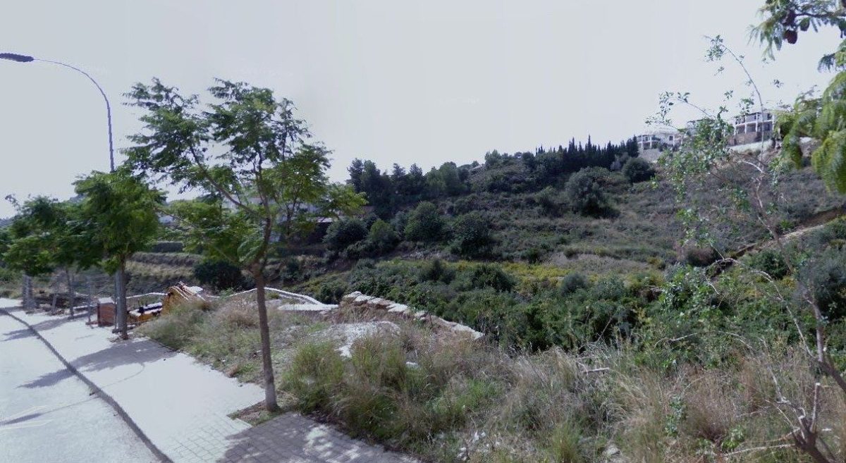 Oportunidad, parcela urbana para chalet independiente. — Foto 4