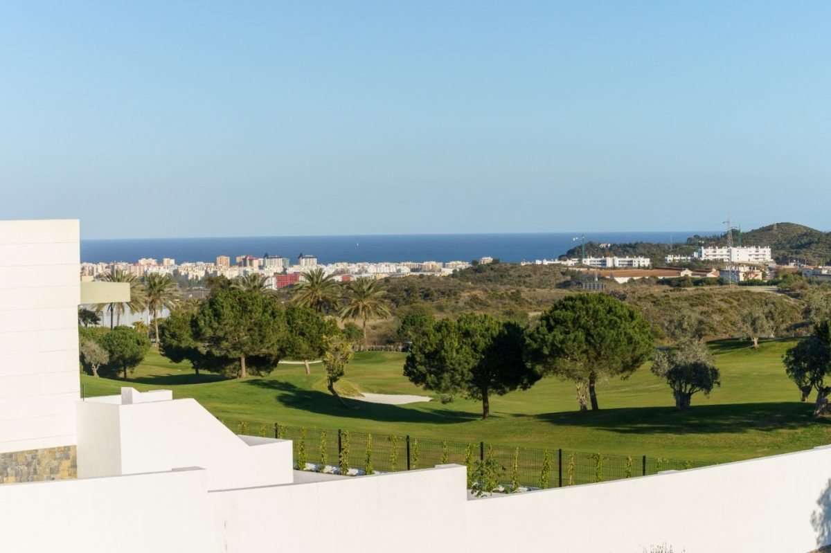 4 ultimas unidades de 10 villas modernas, con varios diseños diferentes, en 1º línea de golf — Foto 27
