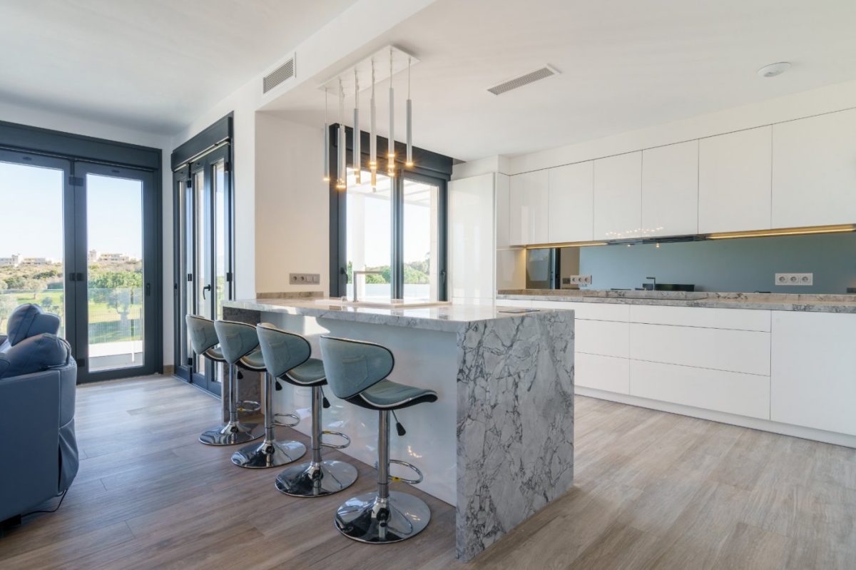 4 ultimas unidades de 10 villas modernas, con varios diseños diferentes, en 1º línea de golf — Foto 6