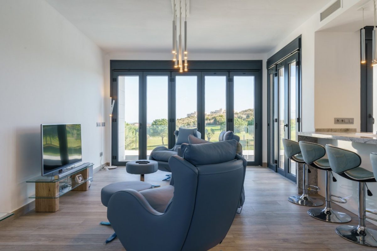 4 ultimas unidades de 10 villas modernas, con varios diseños diferentes, en 1º línea de golf — Foto 5