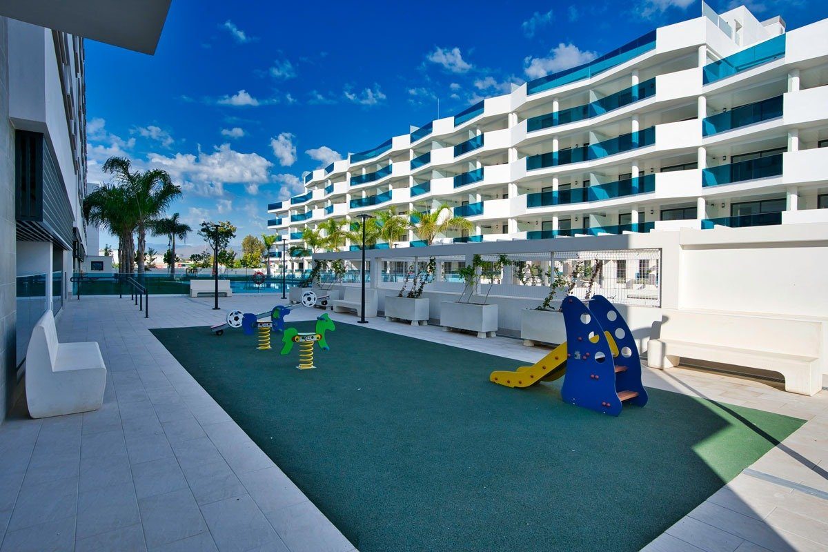 Segunda fase de complejo residencial de amplios apartamentos de 1, 2 y 3 dormitorios (Las Lagunas) — Foto 10