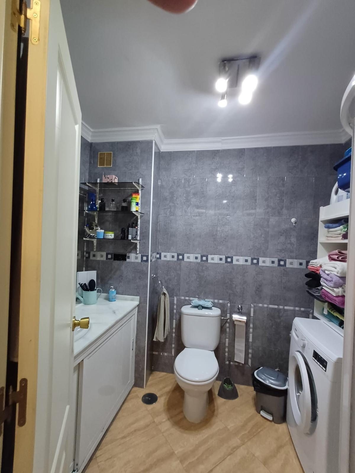 ¡Descubre tu nuevo hogar en Las Lagunas de Mijas! — Foto 9