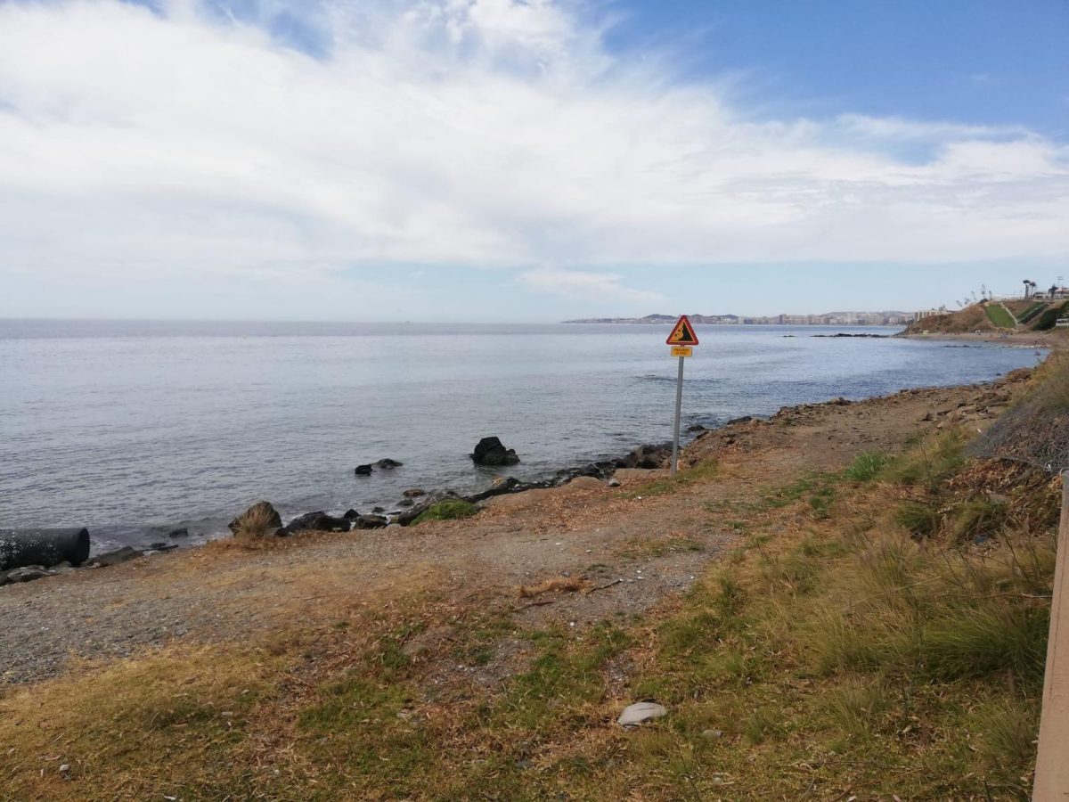 Piso en la mismísima playa en Torremuelle — Foto 1