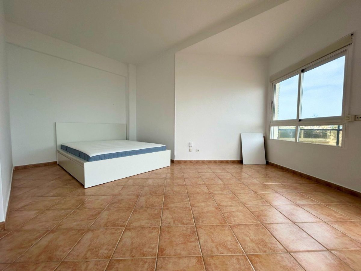 Estudio con vistas al mar en primera línea de playa – Marbella — Foto 6