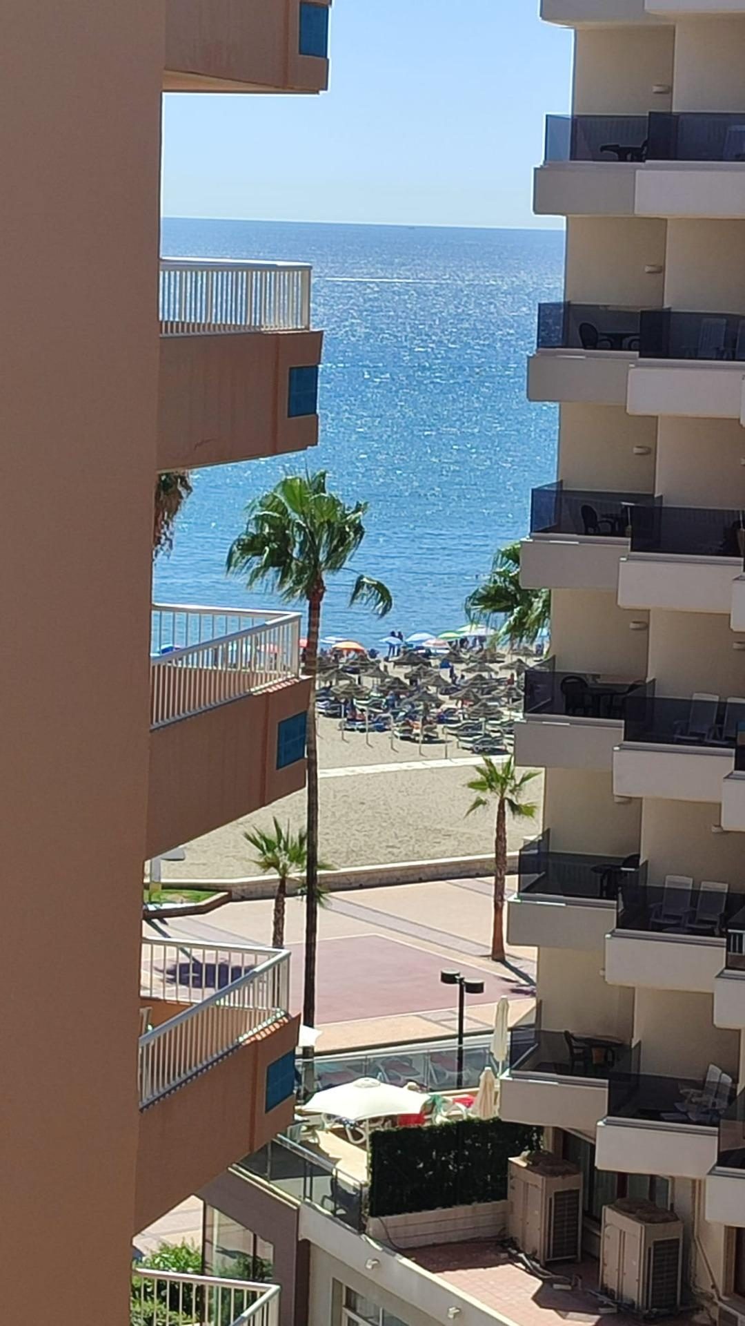 ✨ Amplio piso de lujo en SEGUNDA LINEA DE PLAYA ✨ — Foto 6