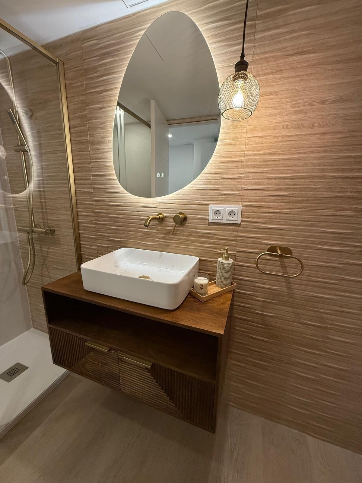 Piso totalmente renovado en zona residencial tranquila — Fuengirola — Foto 12
