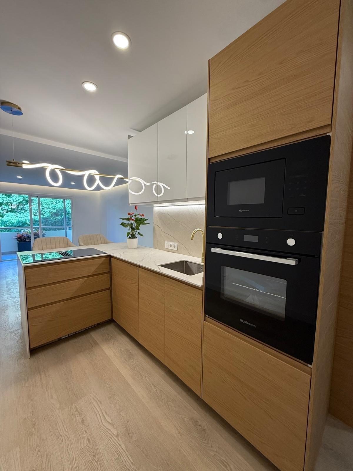Piso totalmente renovado en zona residencial tranquila — Fuengirola — Foto 4