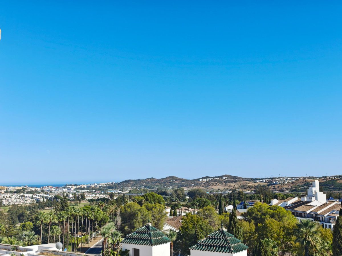 Magnifico apartamento con vistas increíbles en Mijas Golf. — Foto 18