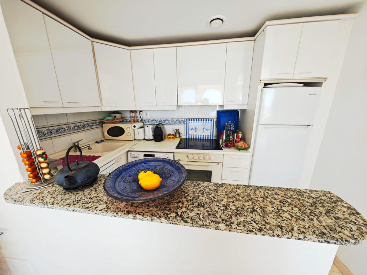 Magnifico apartamento con vistas increíbles en Mijas Golf. — Foto 12