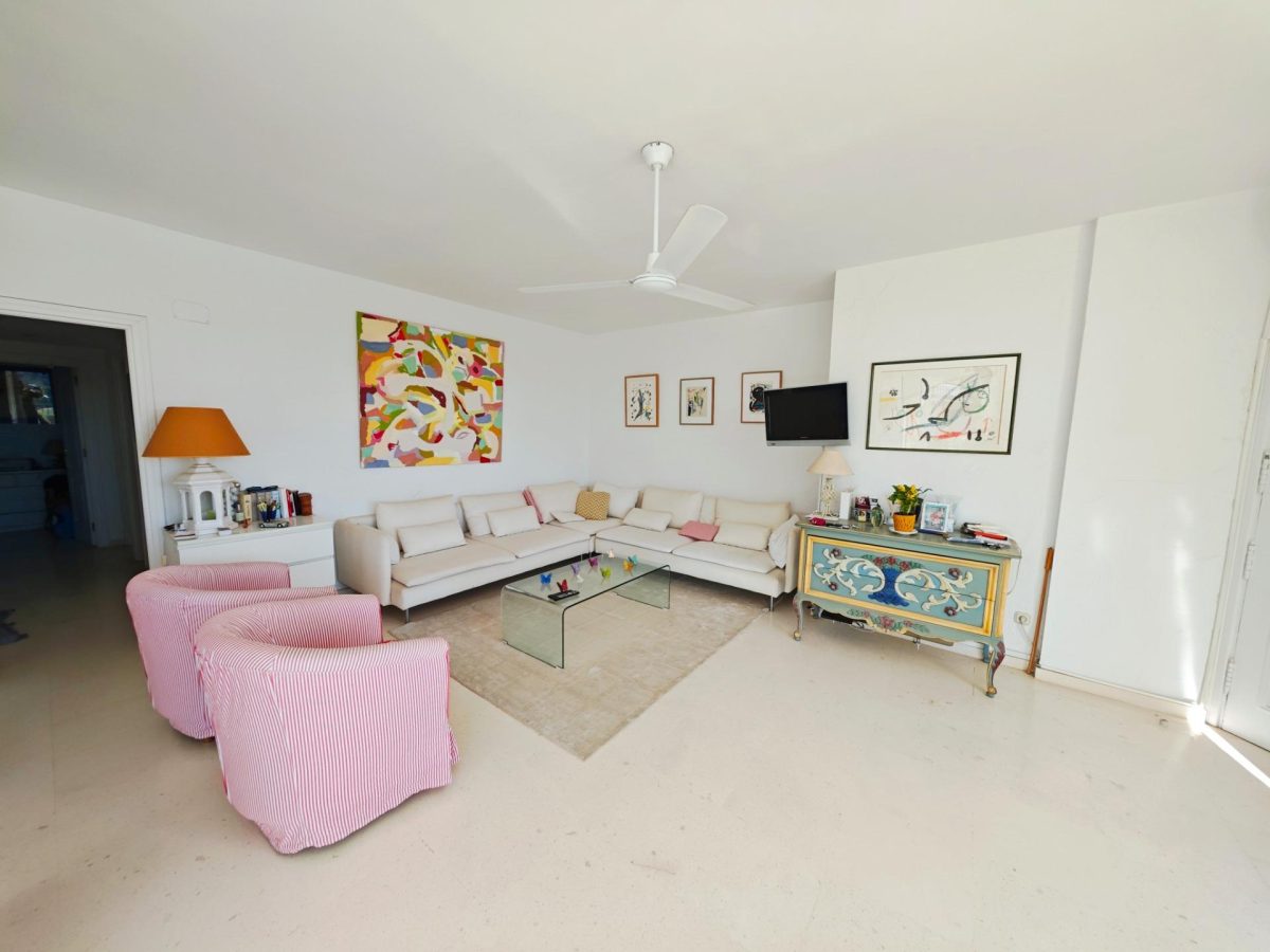 Magnifico apartamento con vistas increíbles en Mijas Golf. — Foto 3