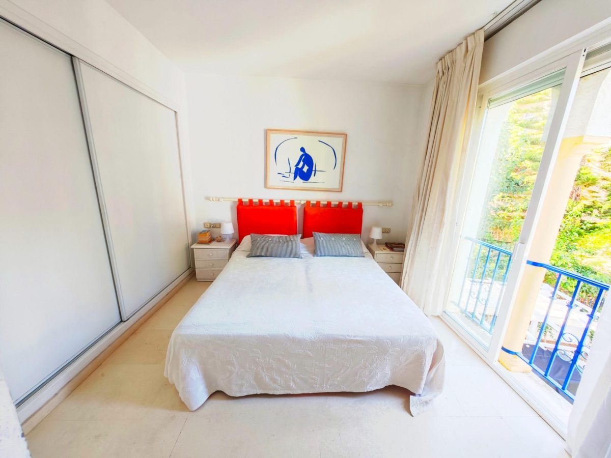 Magnifico apartamento con vistas increíbles en Mijas Golf. — Foto 26