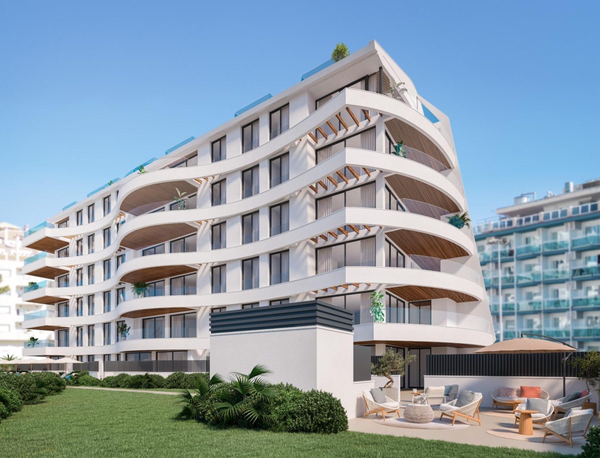 MARAVILLOSA PROMOCIÓN DE 33 LUJOSOS APARTAMENTOS EN PUERTO MARINA — Foto 4