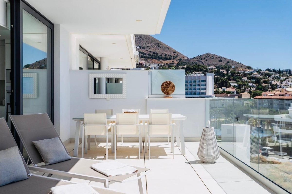 Exclusivo apartamento de 2 dormitorios en Higuerón West (Fuengirola) — Foto 2