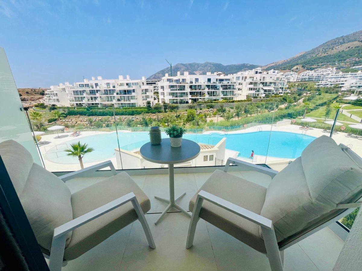 Exclusivo apartamento de 2 dormitorios en Higuerón West (Fuengirola) — Foto 4