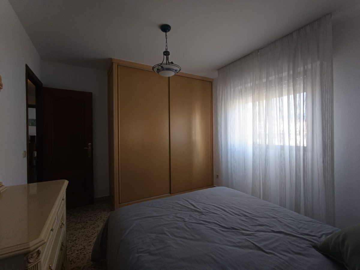 PISO AMPLIO Y LUMINOSO EN CAMINO DE COÍN — Foto 14