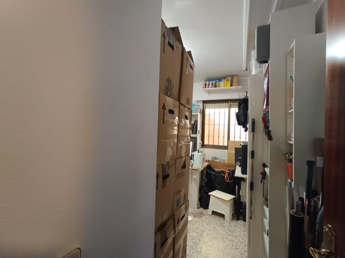 PISO AMPLIO Y LUMINOSO EN CAMINO DE COÍN — Foto 30