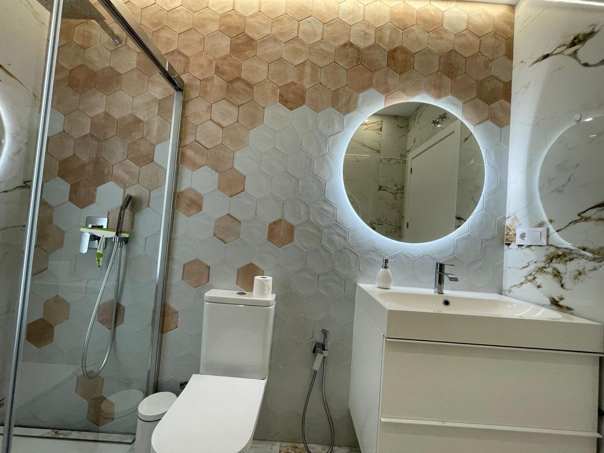 Exclusiva Villa de Lujo con Piscina Privada y Vistas Panorámicas en Benalmádena — Foto 28