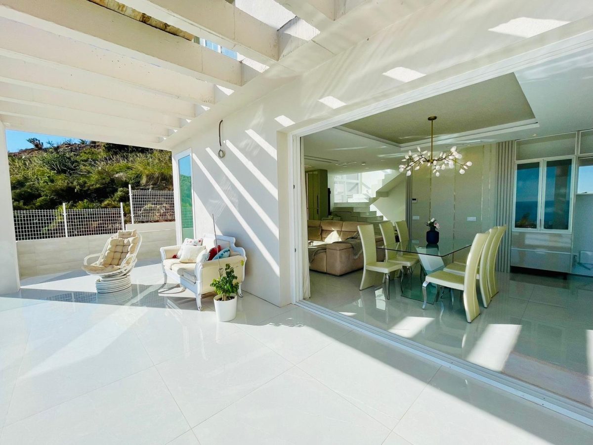 Exclusiva Villa de Lujo con Piscina Privada y Vistas Panorámicas en Benalmádena — Foto 7
