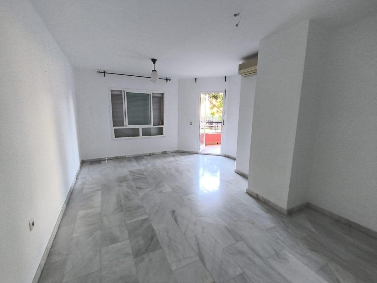 Fabuloso piso en Los Boliches, a solo 100 metros de la playa — Foto 22