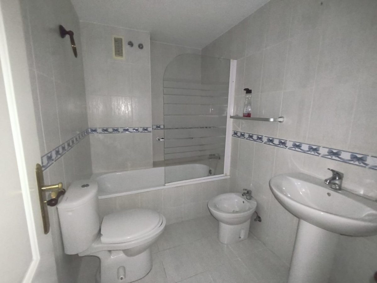 Fabuloso piso en Los Boliches, a solo 100 metros de la playa — Foto 29