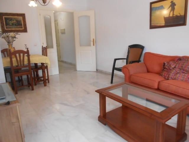 Fabuloso piso en Los Boliches, a solo 100 metros de la playa — Foto 4