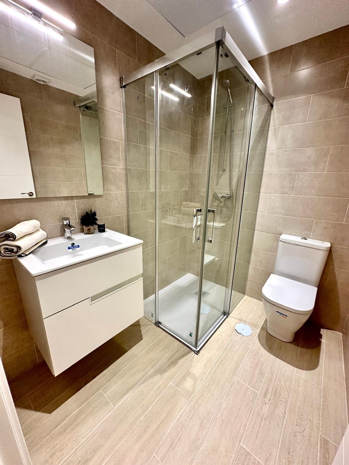 Nuevo proyecto de 14 exclusivos apartamentos de 2 y 3 dormitorios en Fuengirola (La Calerita) — Foto 12
