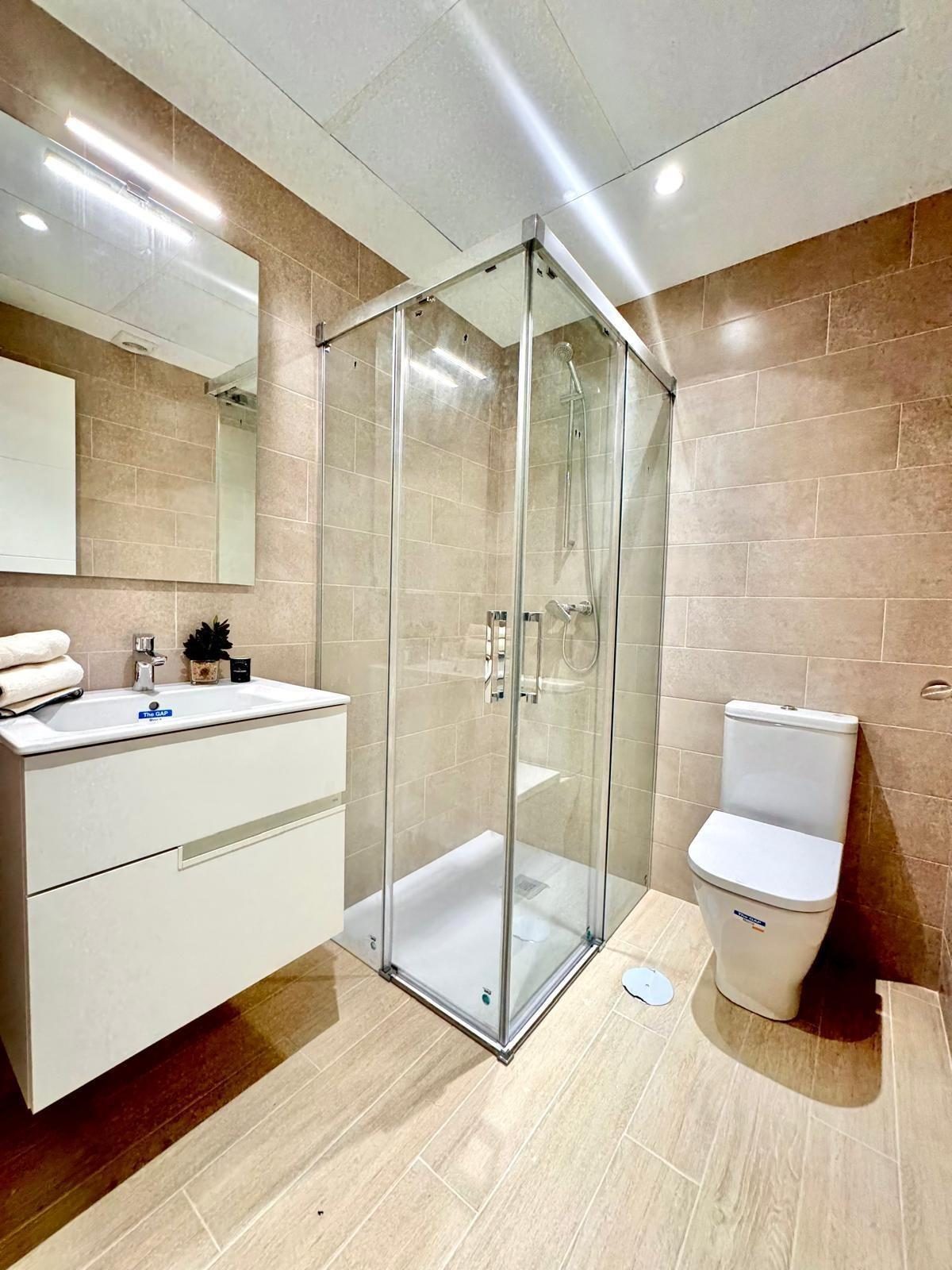 Nuevo proyecto de 14 exclusivos apartamentos de 2 y 3 dormitorios en Fuengirola (La Calerita) — Foto 11