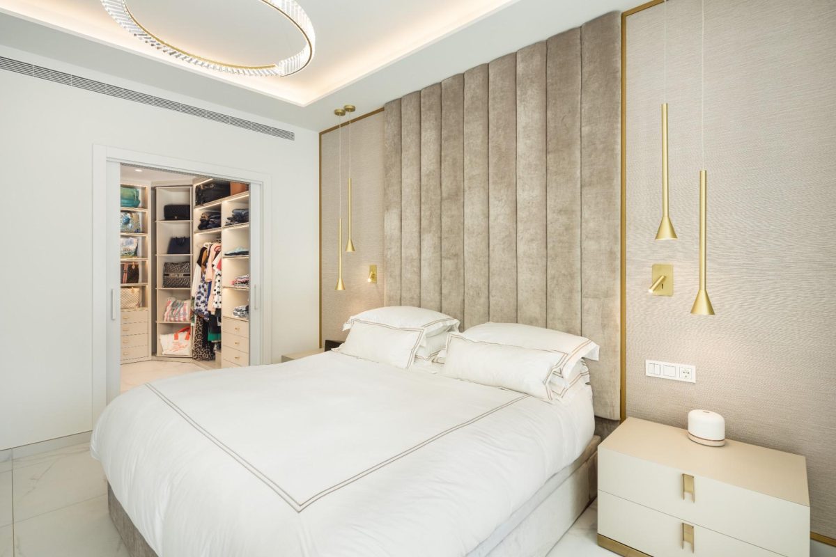 Nuevo y Lujoso Apartamento de 3 Dormitorios con Vistas al Mar y a la Montaña en Reserva del Higuerón — Foto 15