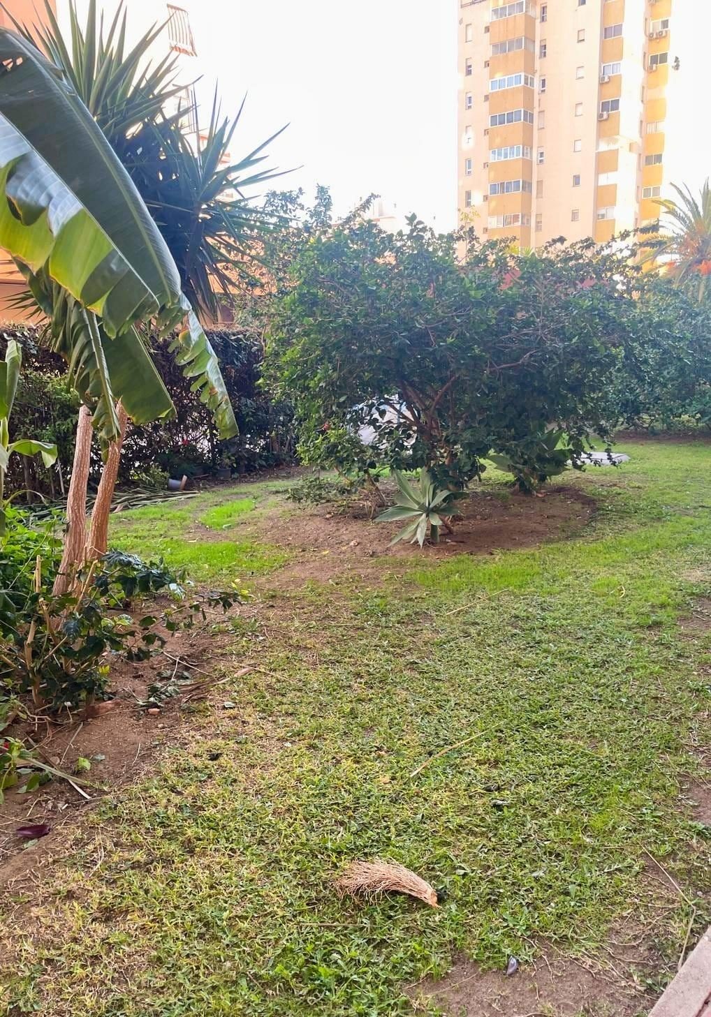 ¡Oportunidad única en pleno centro de Fuengirola, junto al Recinto Ferial! — Foto 26