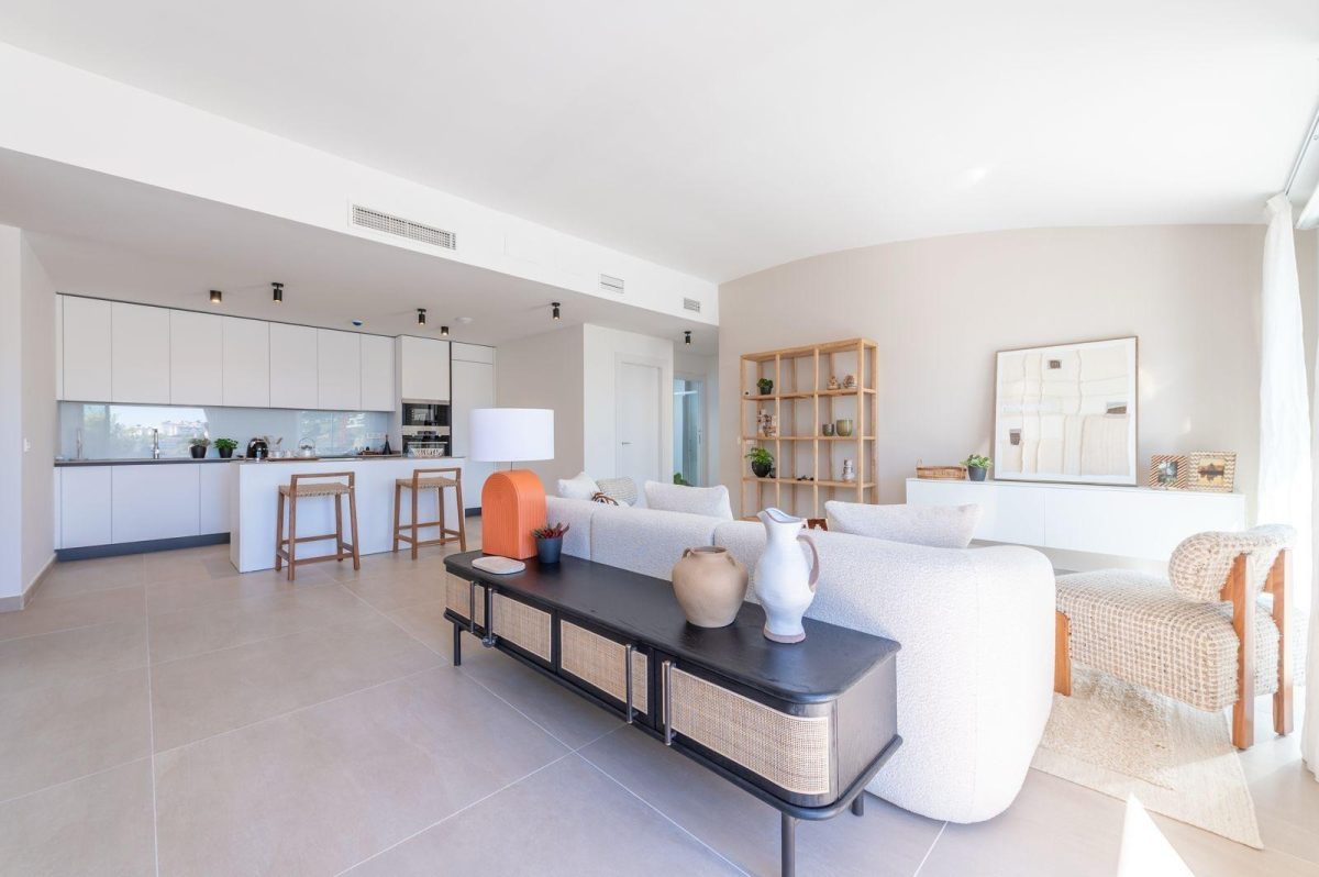 Oportunidad Única: Ático Premium con Vistas al Mar y Servicios 5 Estrellas en la Costa del Sol — Foto 10