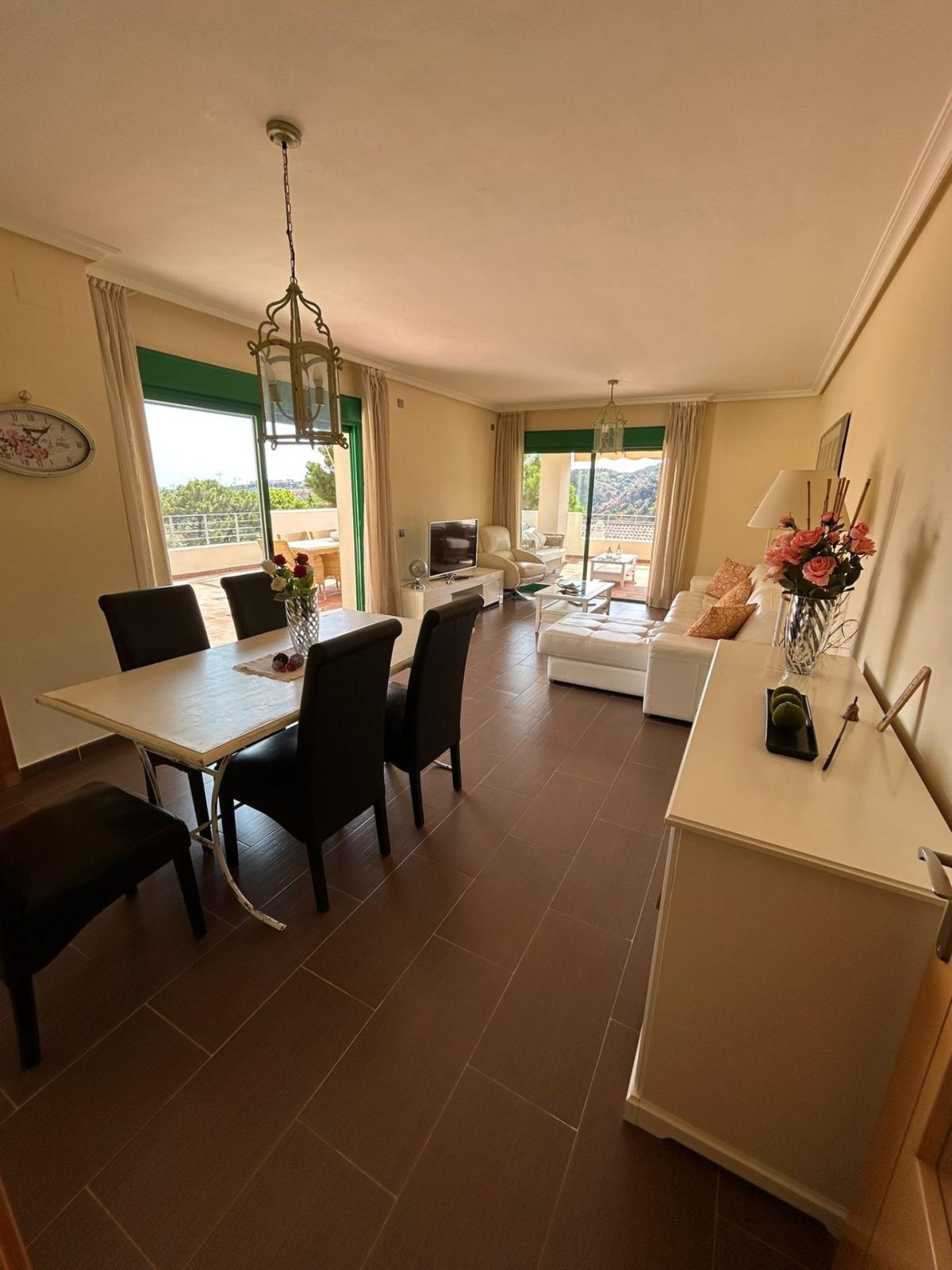 Venta piso en urbanizacion Monte Selwo, Estepona — Foto 5