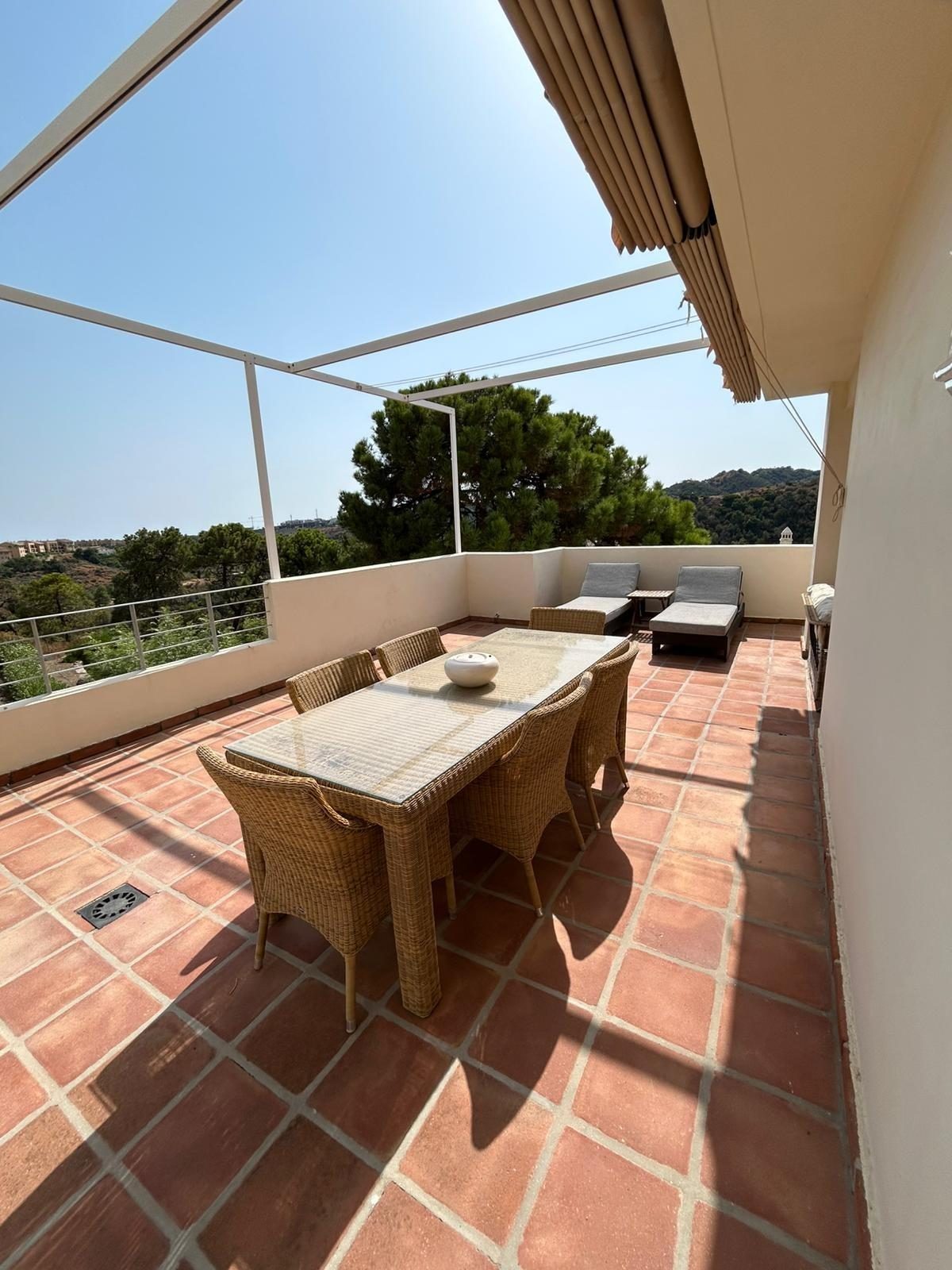 Venta piso en urbanizacion Monte Selwo, Estepona — Foto 25