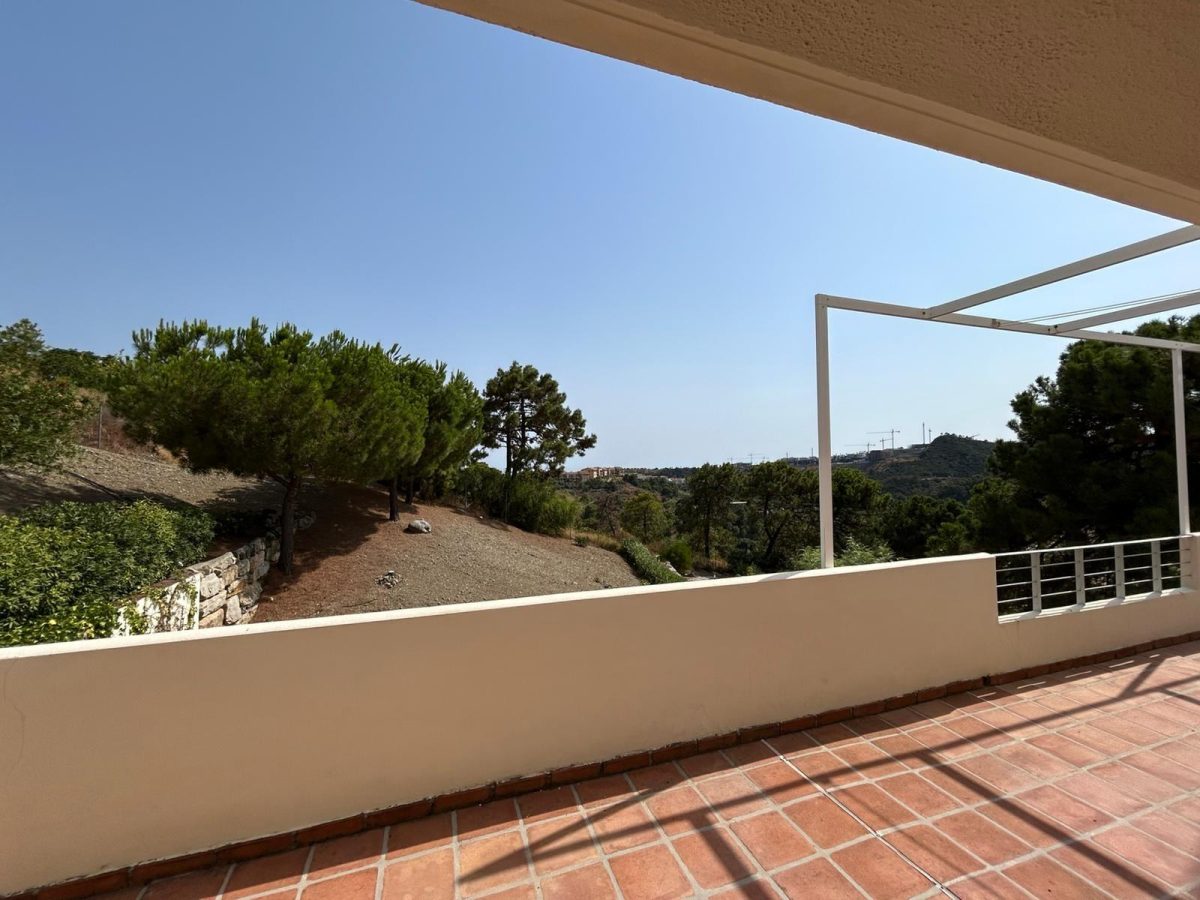 Venta piso en urbanizacion Monte Selwo, Estepona — Foto 27