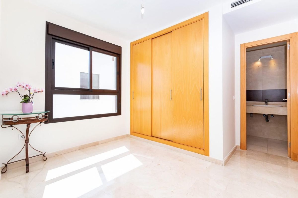 Oportunidad única en La Cala de Mijas – Venta directa de particular al mejor precio de la zona — Foto 8