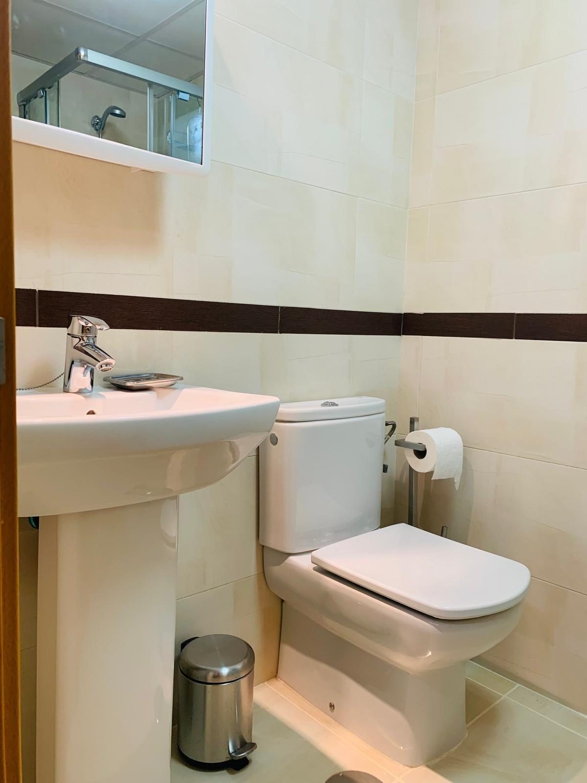 Exclusivo Apartamento de 3 Dormitorios a Pocos Minutos del Mar — Foto 15