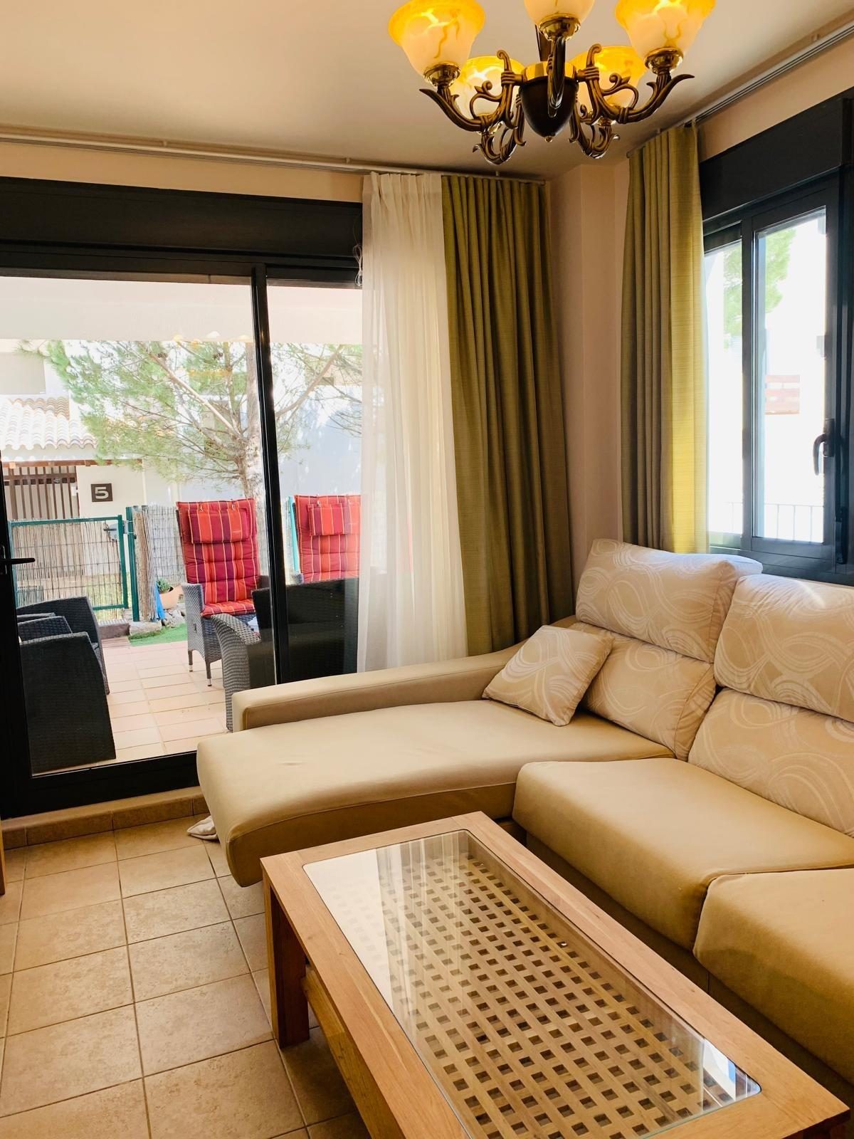 Exclusivo Apartamento de 3 Dormitorios a Pocos Minutos del Mar — Foto 4