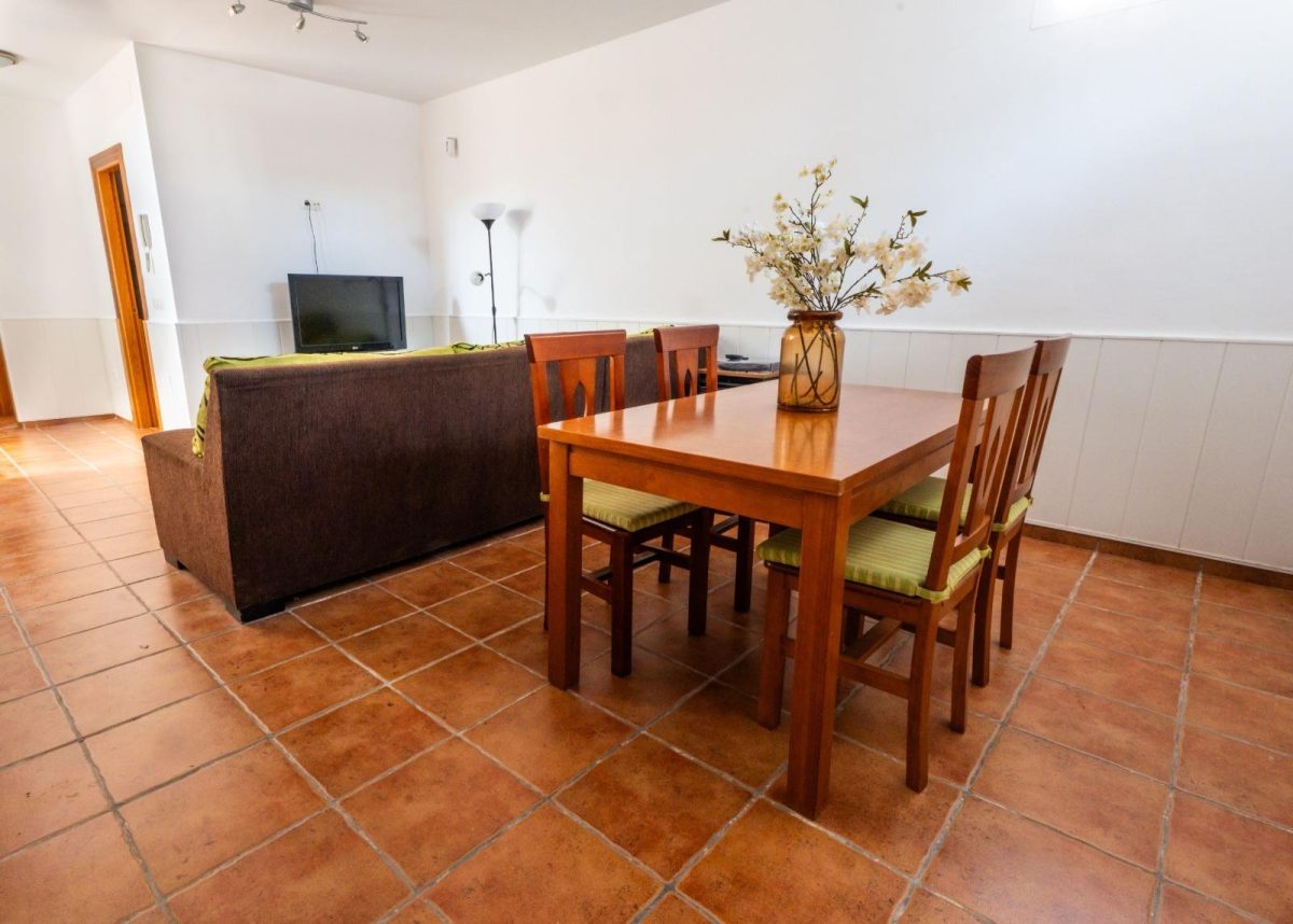 Elegancia y confort en el corazón de Benalmádena — Foto 29