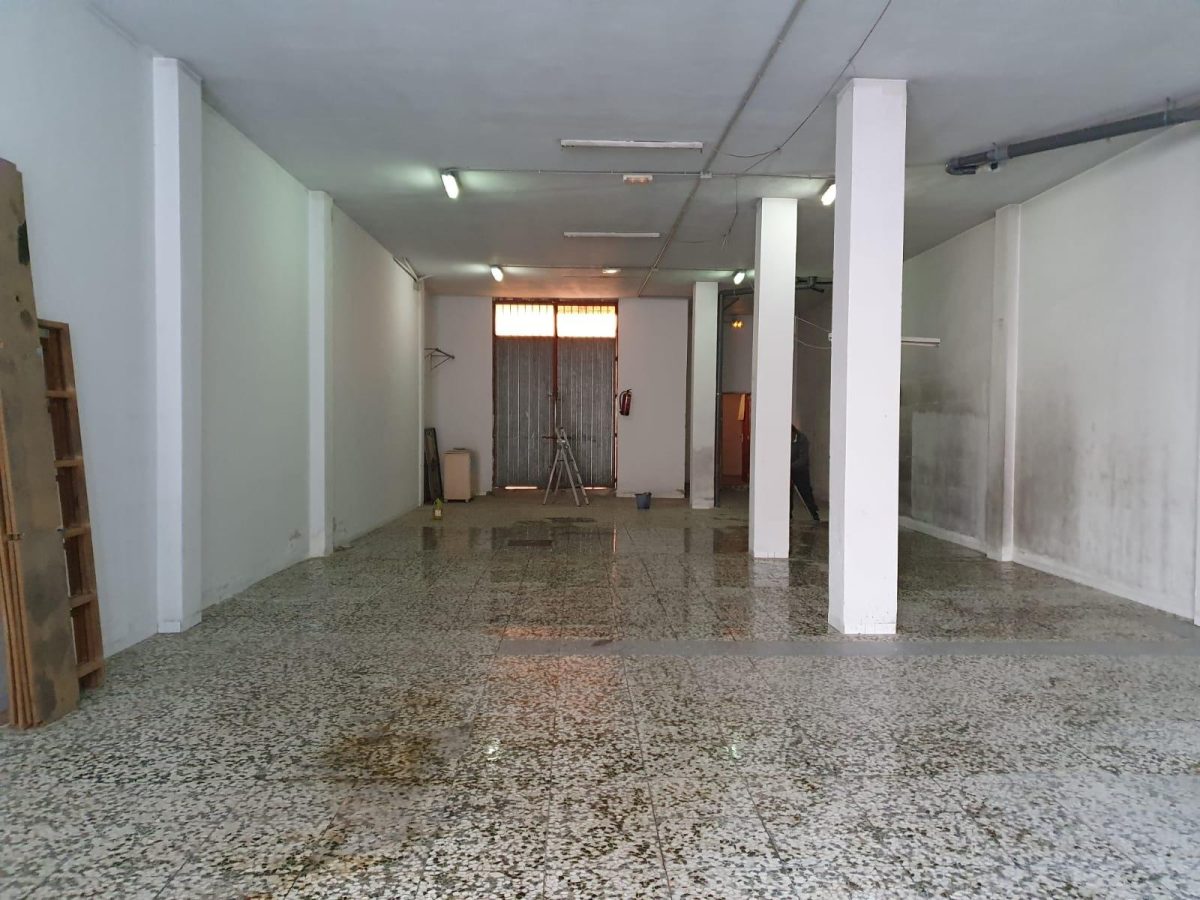 ¡Inversión Estratégica en Mijas! Local Comercial con Gran Potencial y Ubicación Ideal — Foto 8